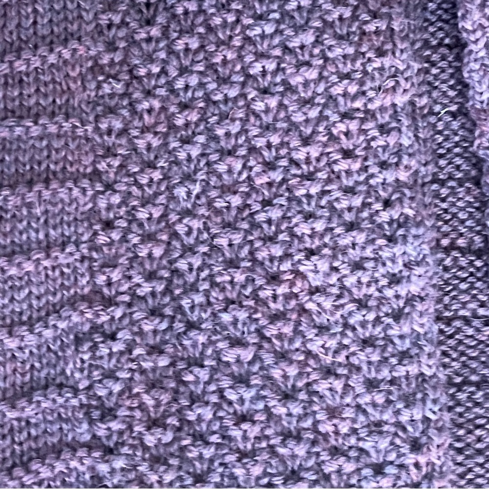 British Wool Naturally JM Cooper Cardigan Arran Buckle Cable KnitWear Purple S - Picture 11 of 13